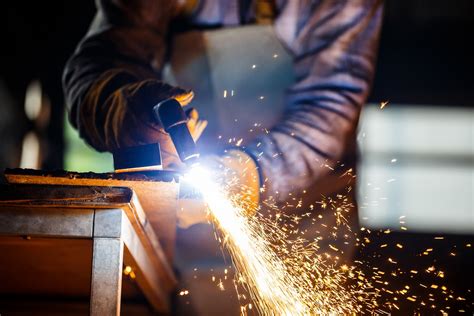 metal work and fabrication|types of metal manufacturing processes.